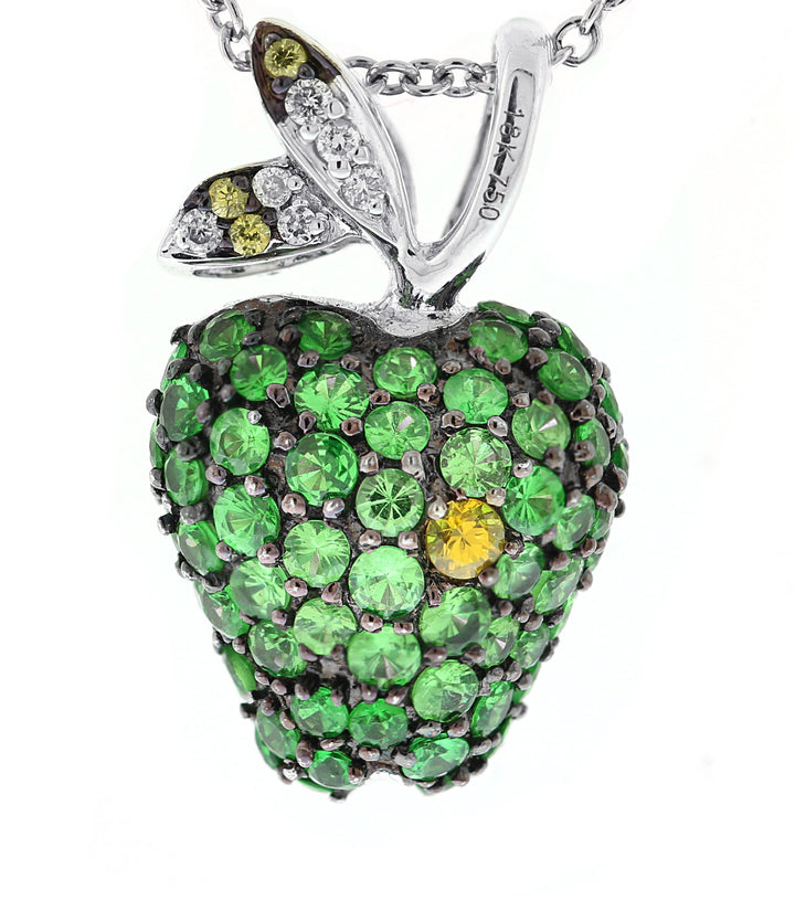 18kt White Gold Diamond And Sapphire Pendant