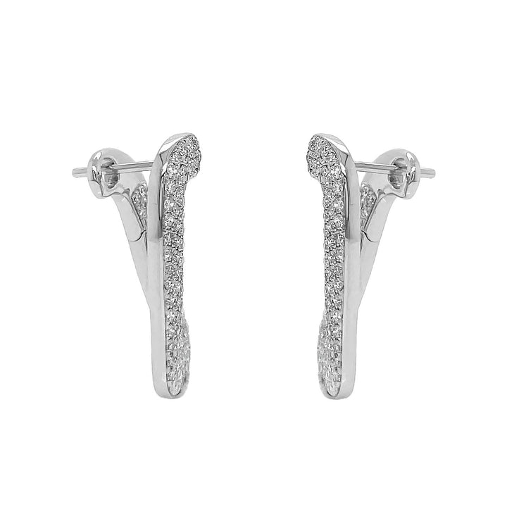 18kt White Gold Diamond Earrings