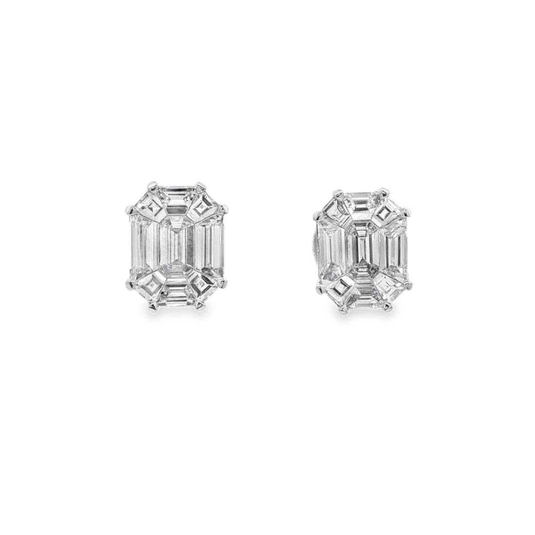 18kt White Gold Diamond Earrings