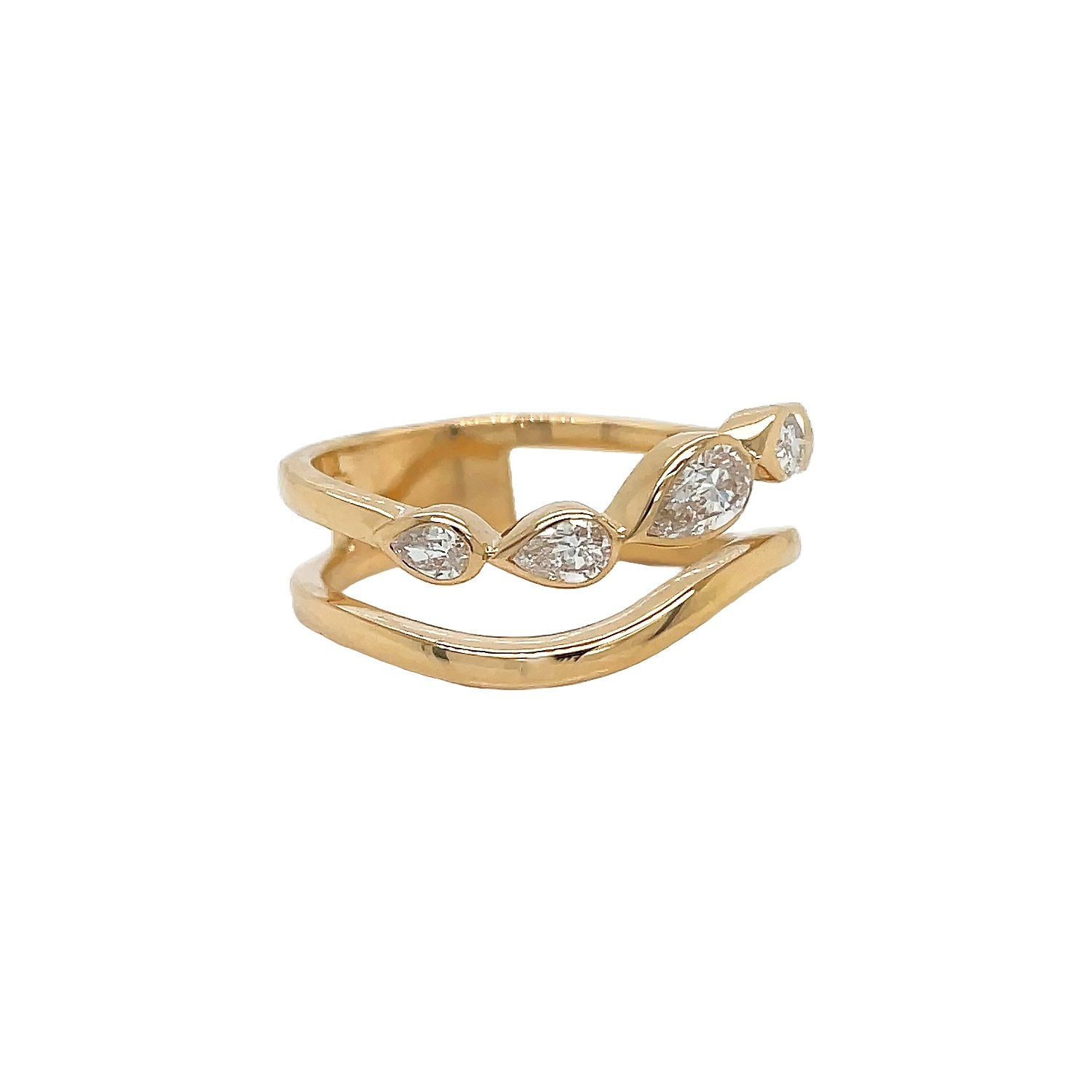 18kt Yellow Gold Diamond Ring