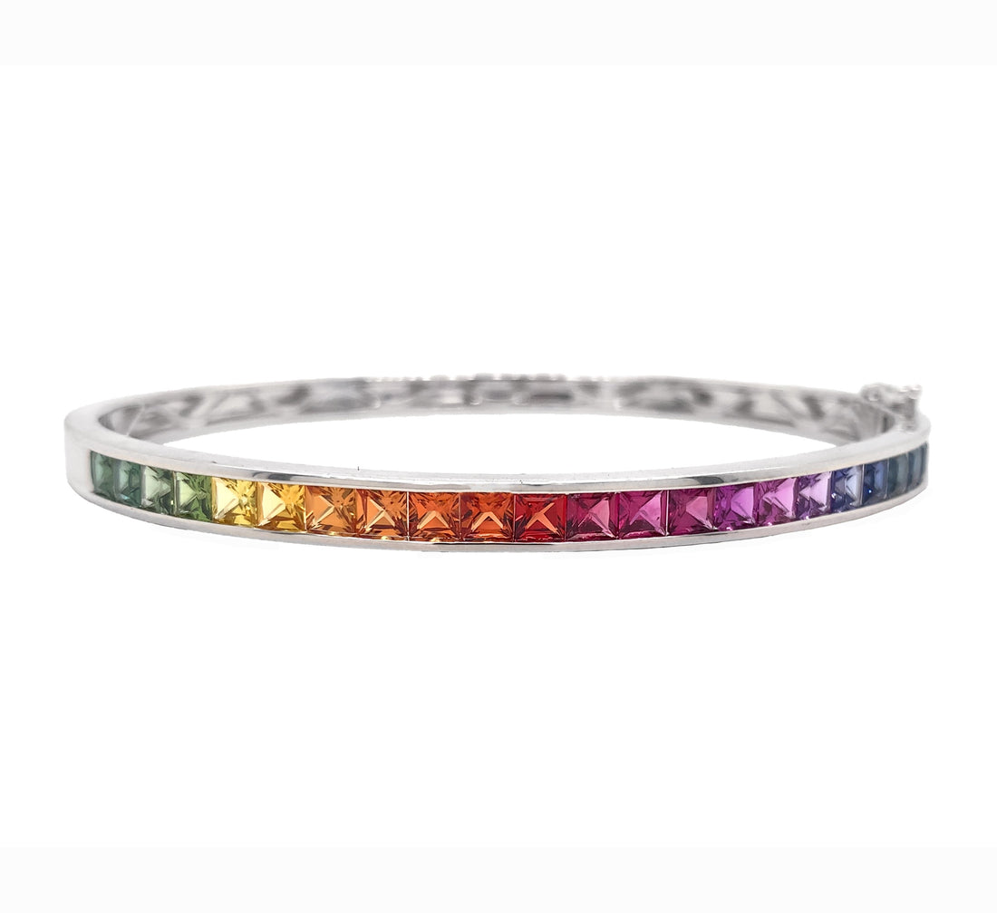 18kt White Gold Sapphire Bangle
