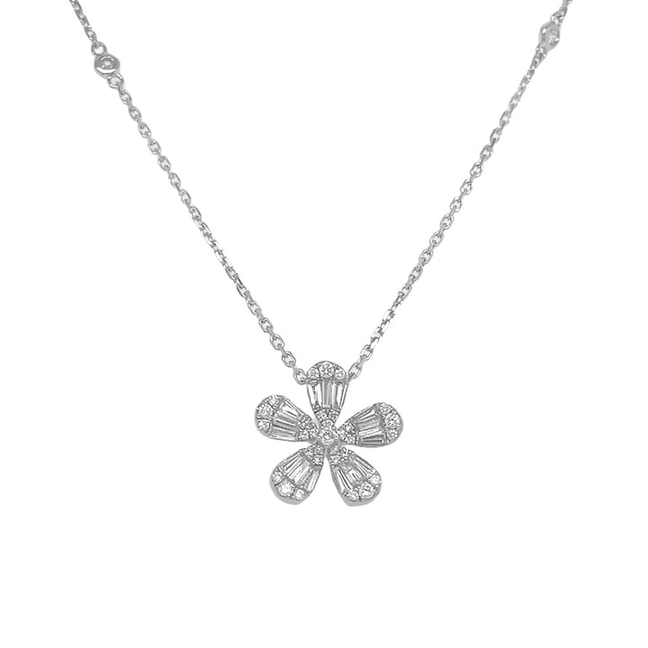 18kt White Gold Diamond Pendant