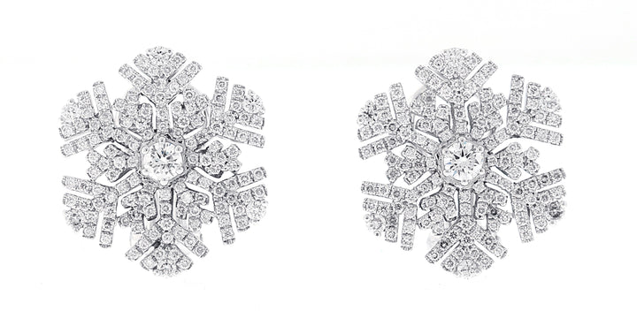 18kt White Gold Diamond Snowflake Earrings