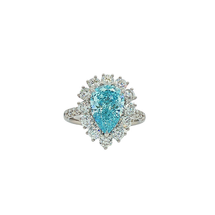 18kt White Gold Lab Diamond Ring