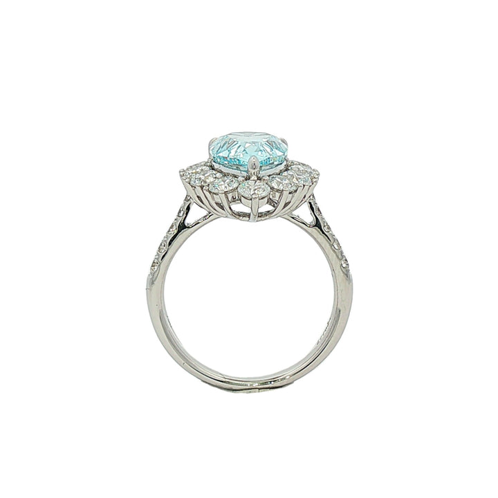 18kt White Gold Lab Diamond Ring