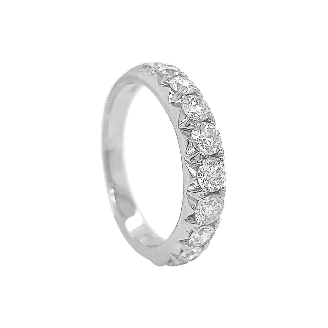18kt White Gold Diamond Band