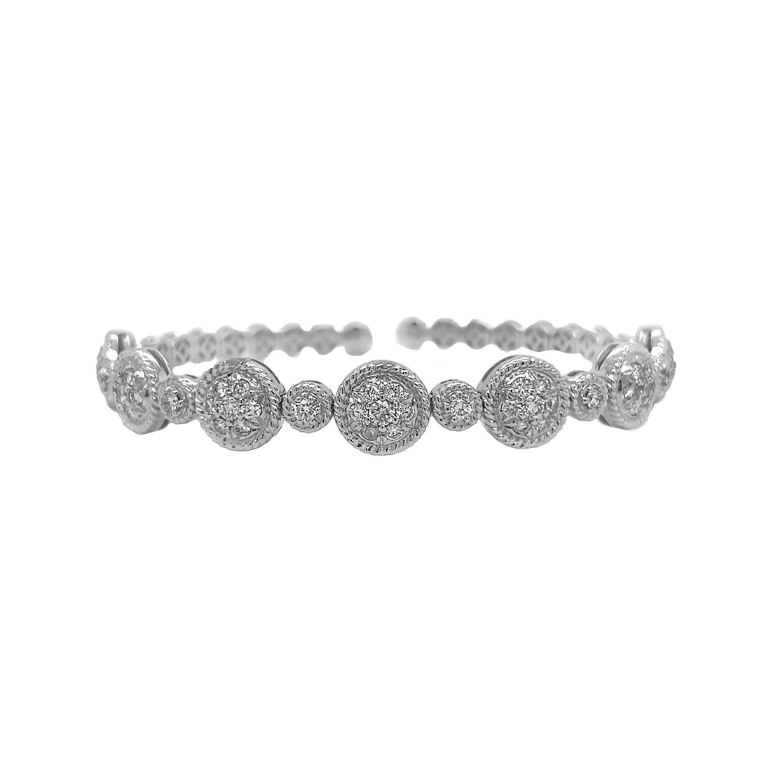 18kt White Gold Diamond Bangle