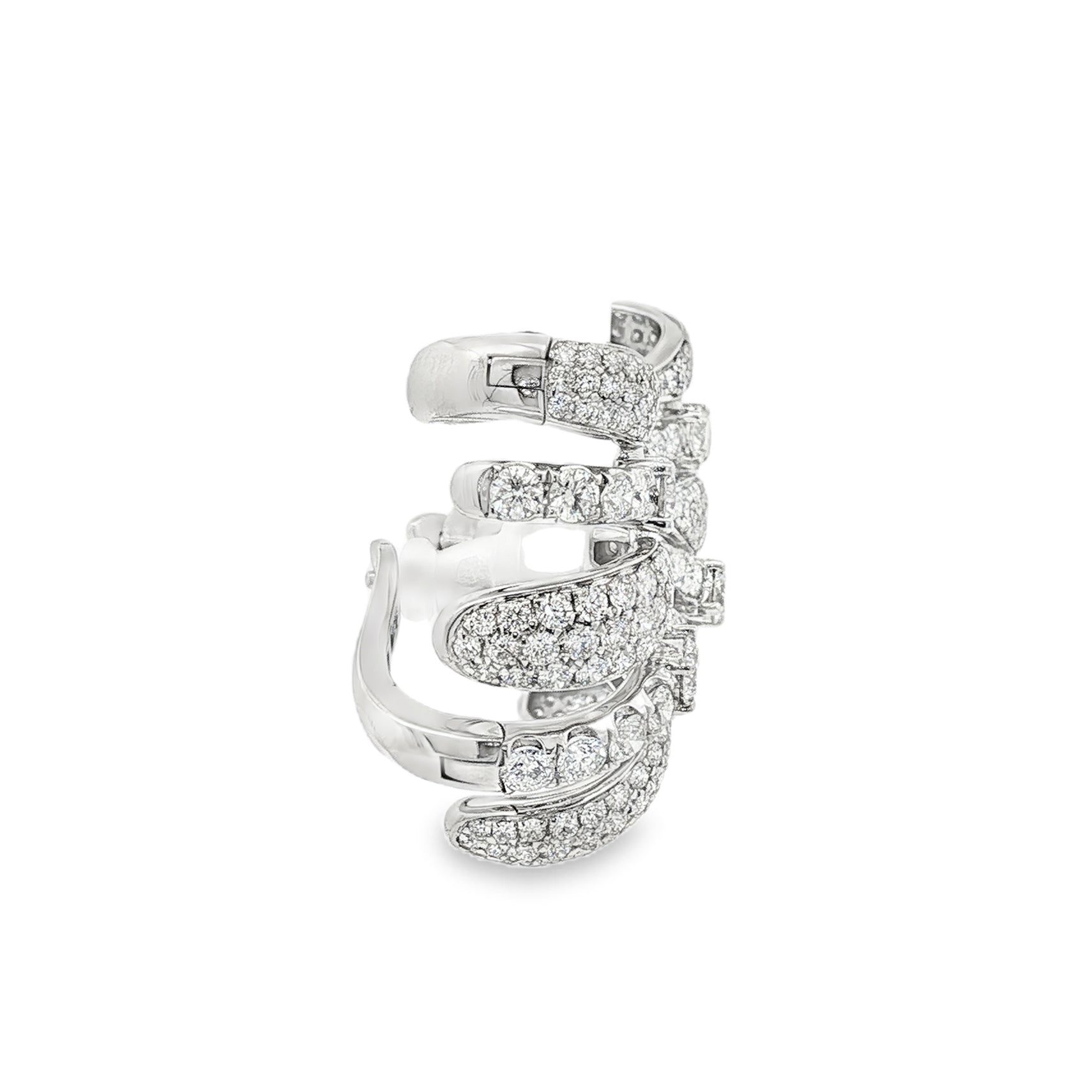 18kt White Gold Diamond Earring