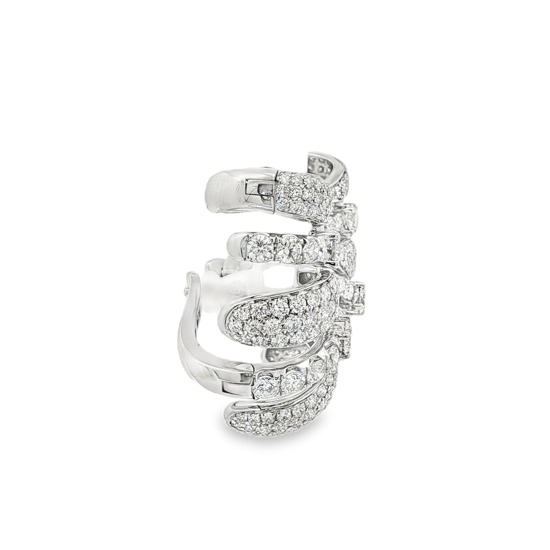 18kt White Gold Diamond Earring