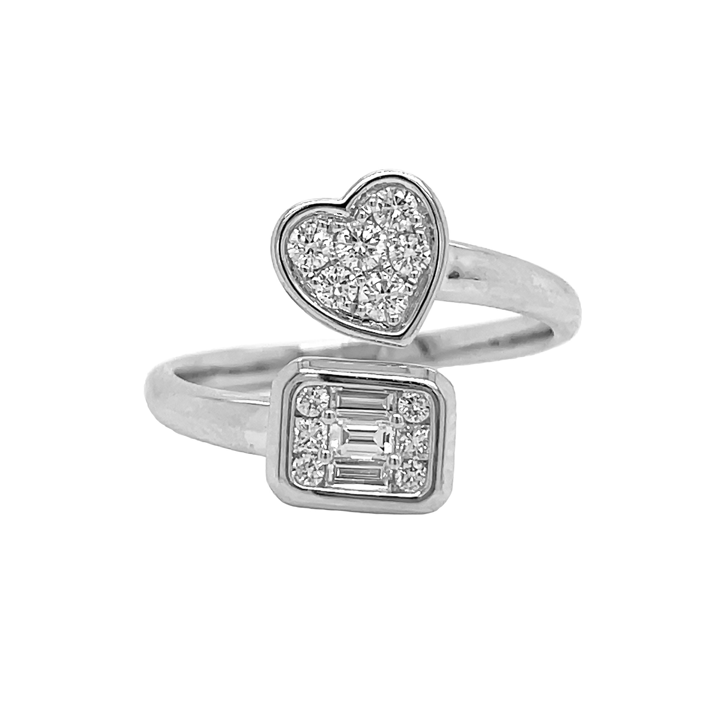 18kt White Gold Diamond Ring