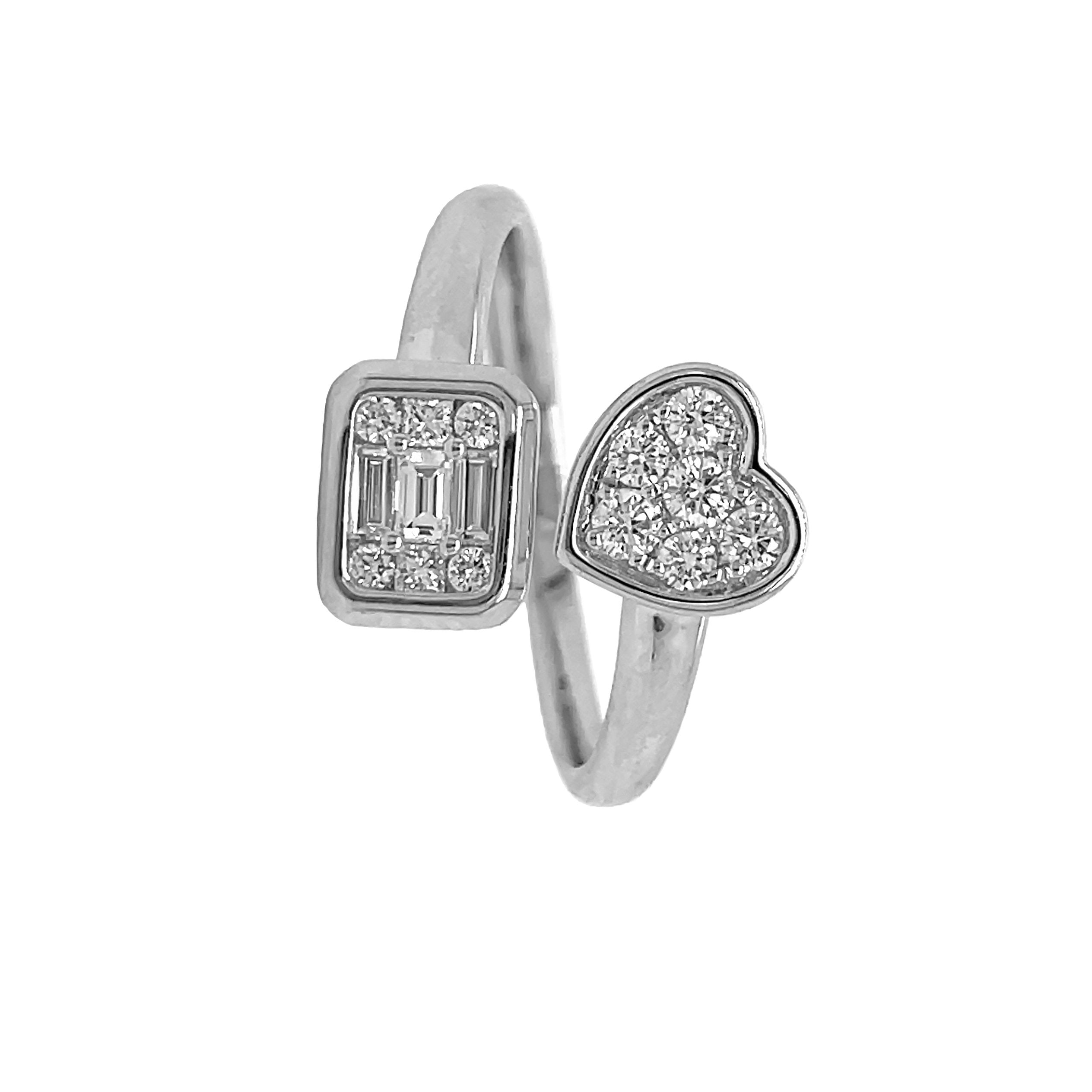 18kt White Gold Diamond Ring