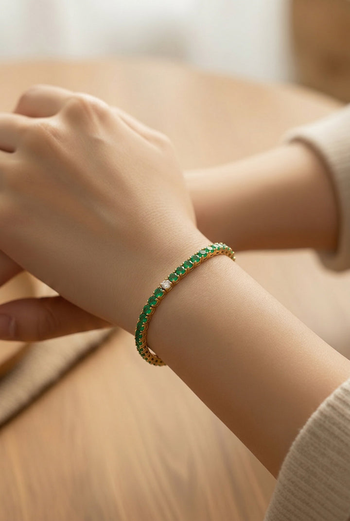 18kt Yellow Gold Diamond Green Emerald Tennis Bracelet