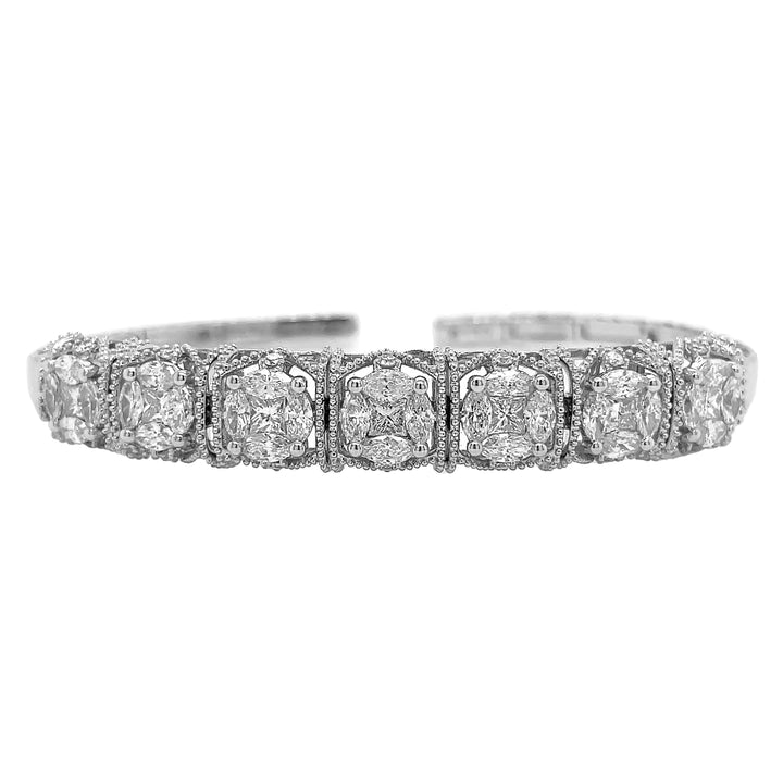 18kt White Gold Diamond Bangle.