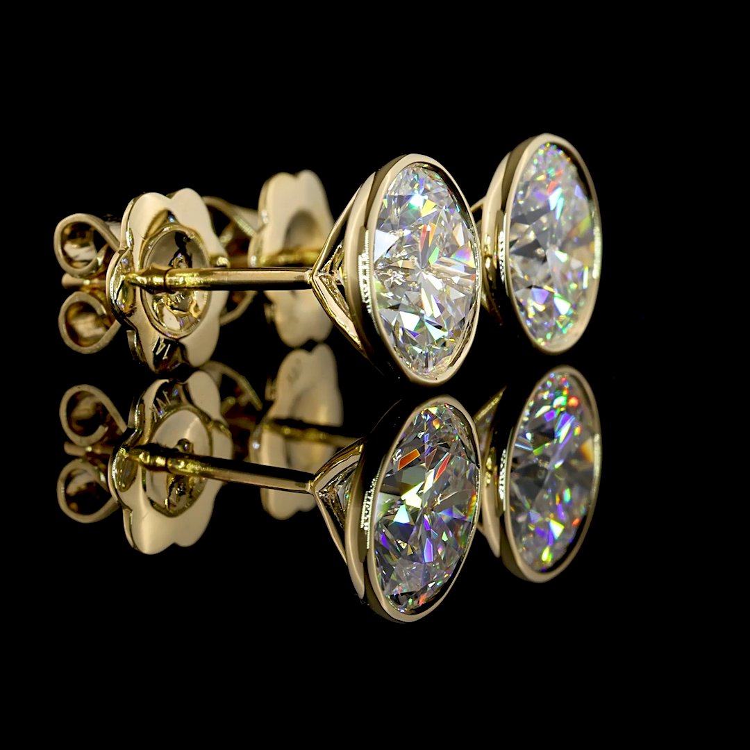 14kt Yellow Gold Lab Diamond Studs