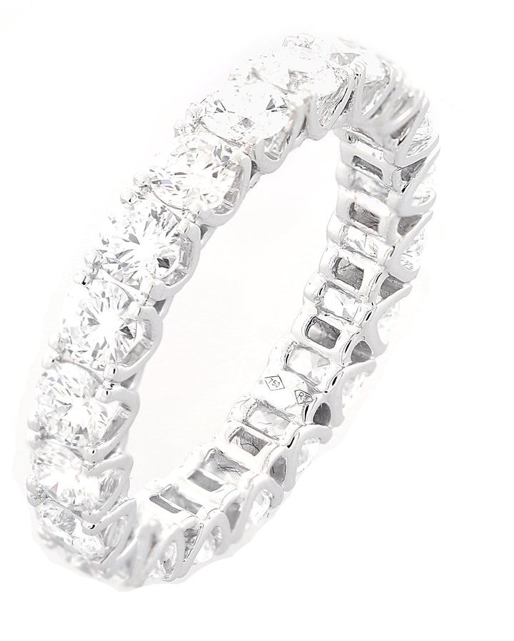 18kt White Gold Diamond Eternity Band