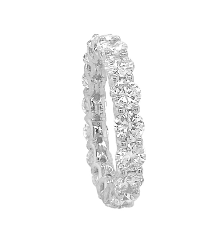 18kt White Gold Diamond Eternity Band