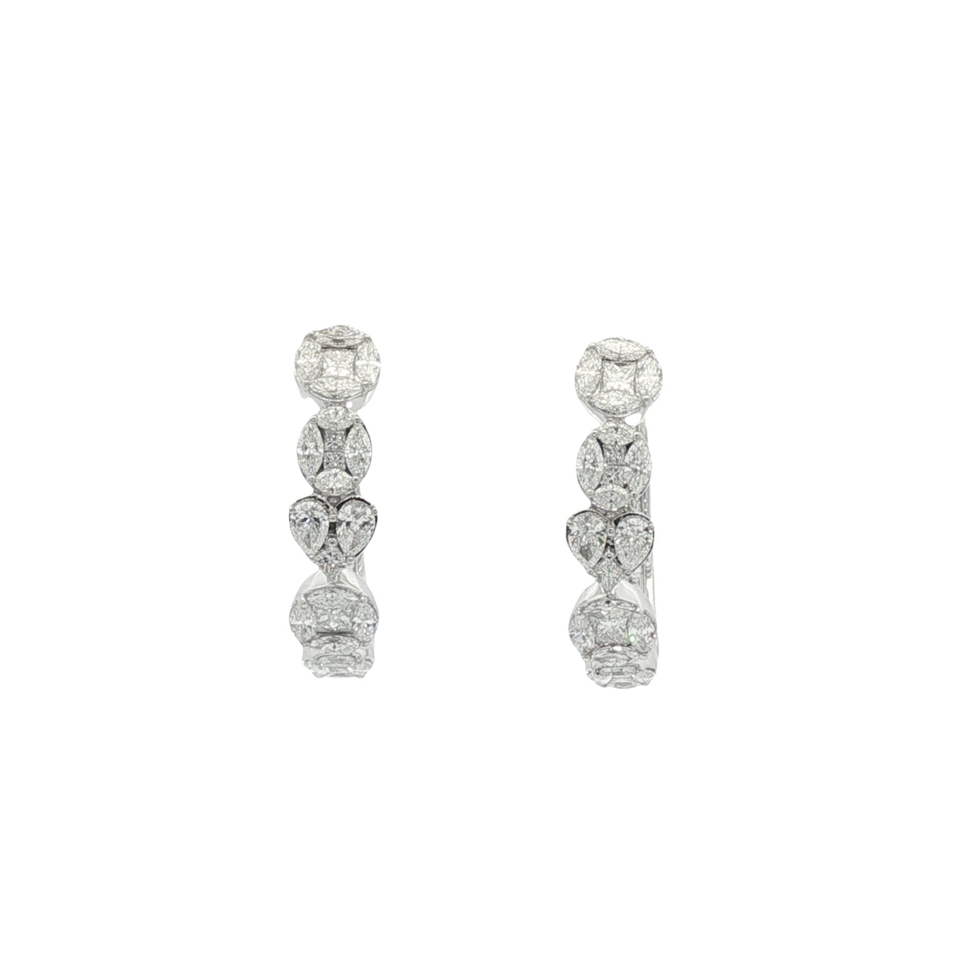 18kt White Gold Diamond Huggie Earrings