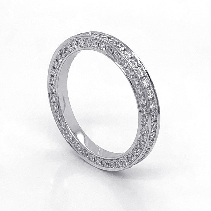 18kt White Gold Diamond Band
