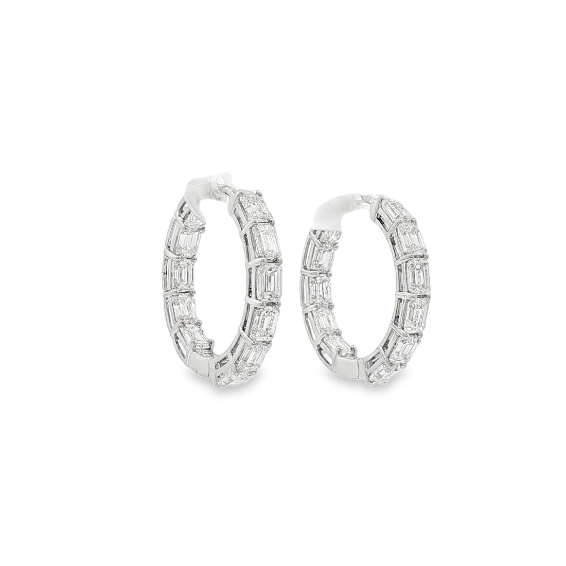 14kt White Gold Lab Diamond Huggie Earring