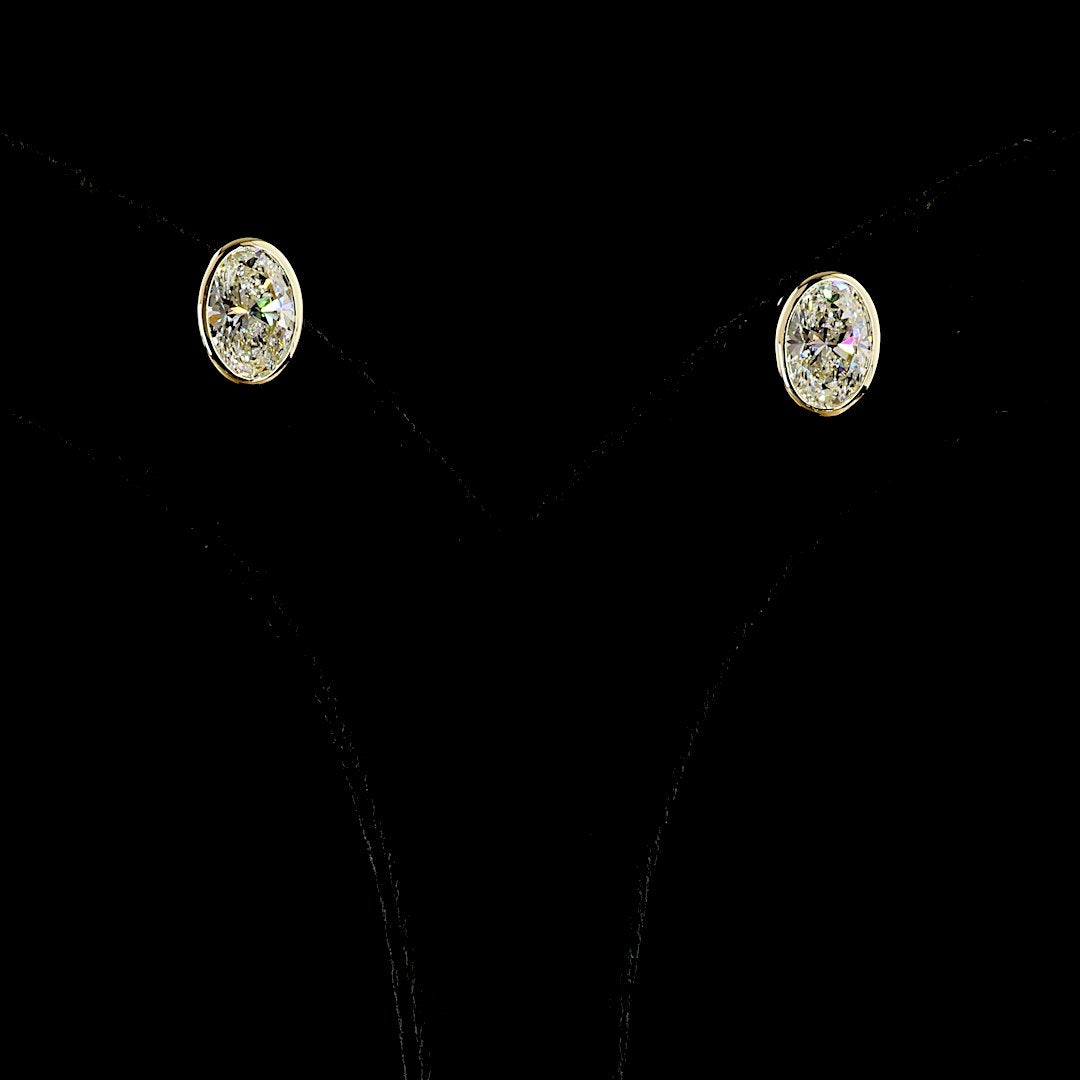 14kt Yellow Gold Lab Diamond Studs