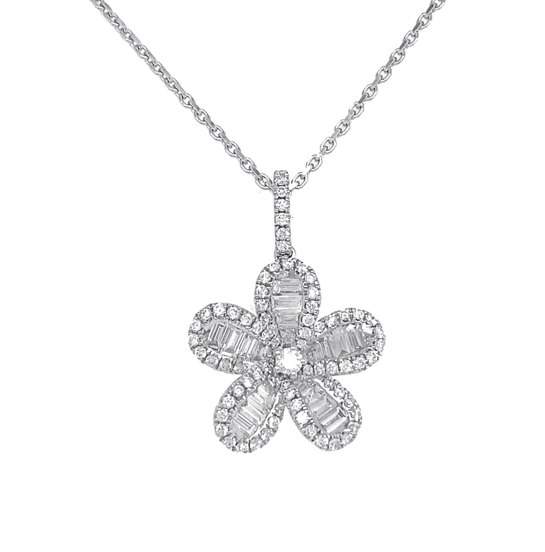 18kt White Gold Diamond Flower Pendant