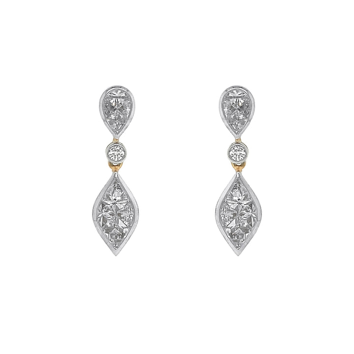 18kt Yellow Gold Diamond Dangling Earrings