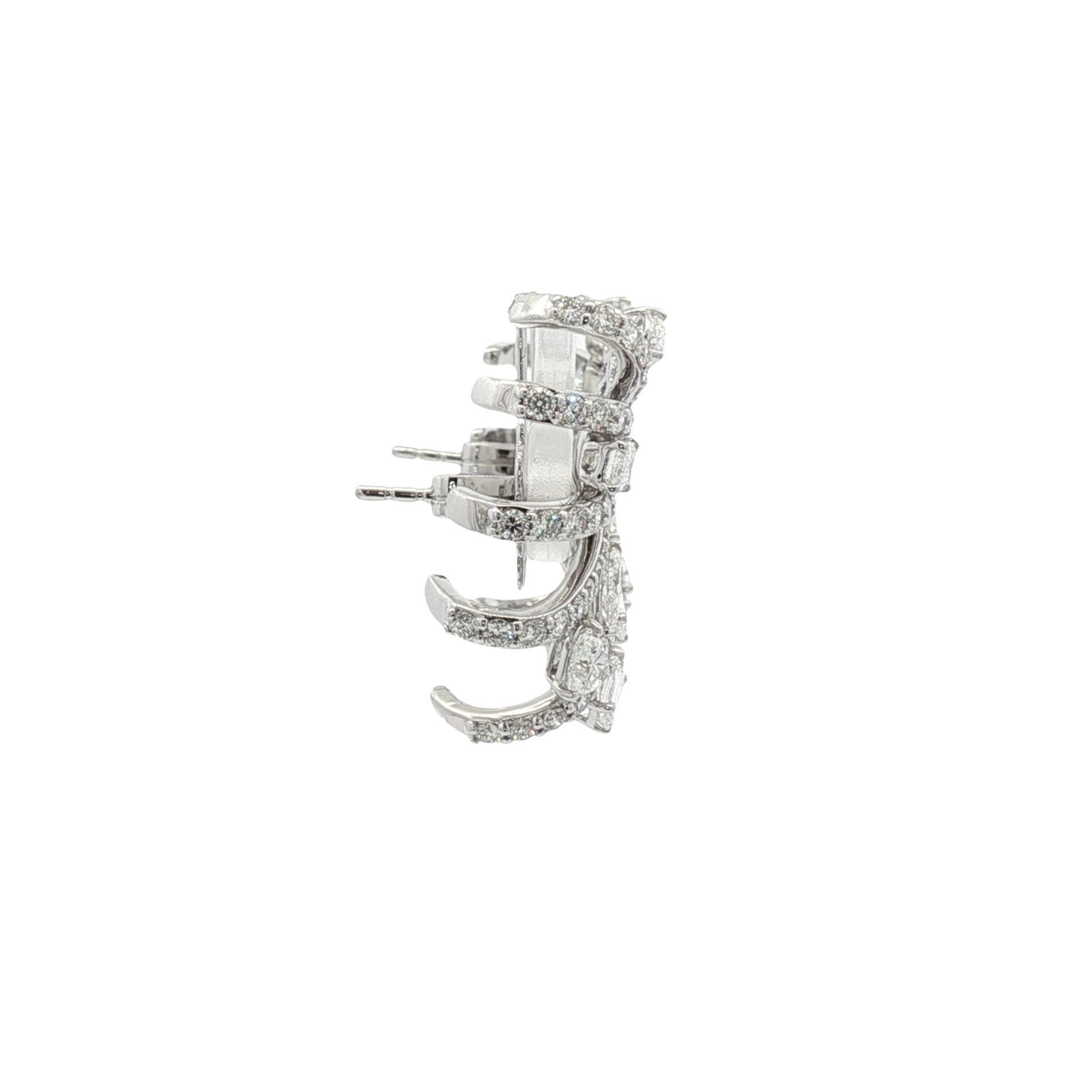 18kt White Gold Diamond Earrings