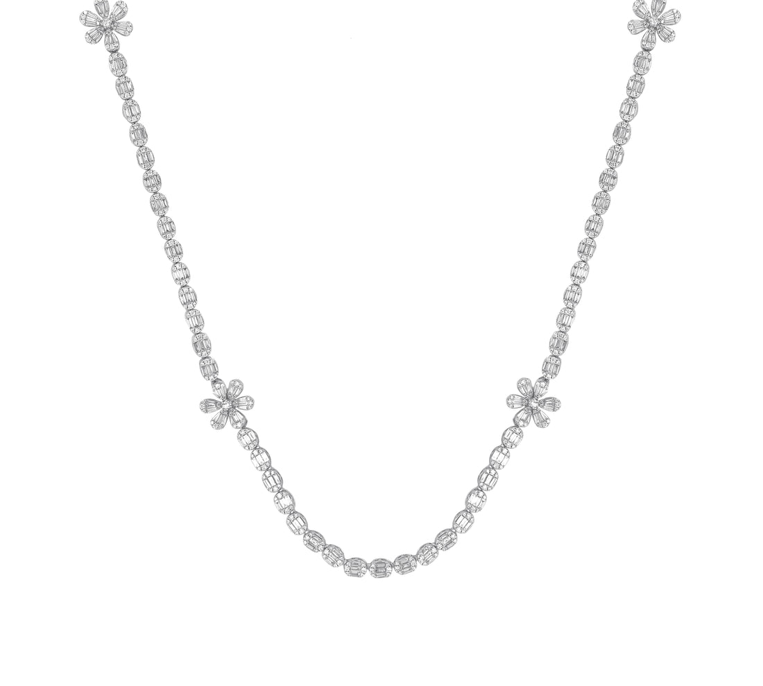 18kt White Gold Diamond Necklace