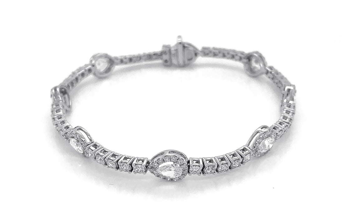 18kt White Gold Diamond Bracelet