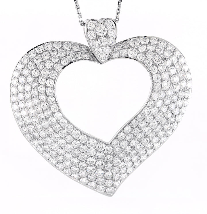 18kt White Gold Diamond Heart Pendant