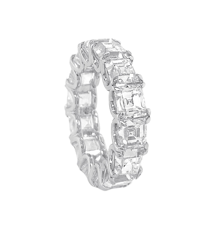 18kt White Gold Diamond Band