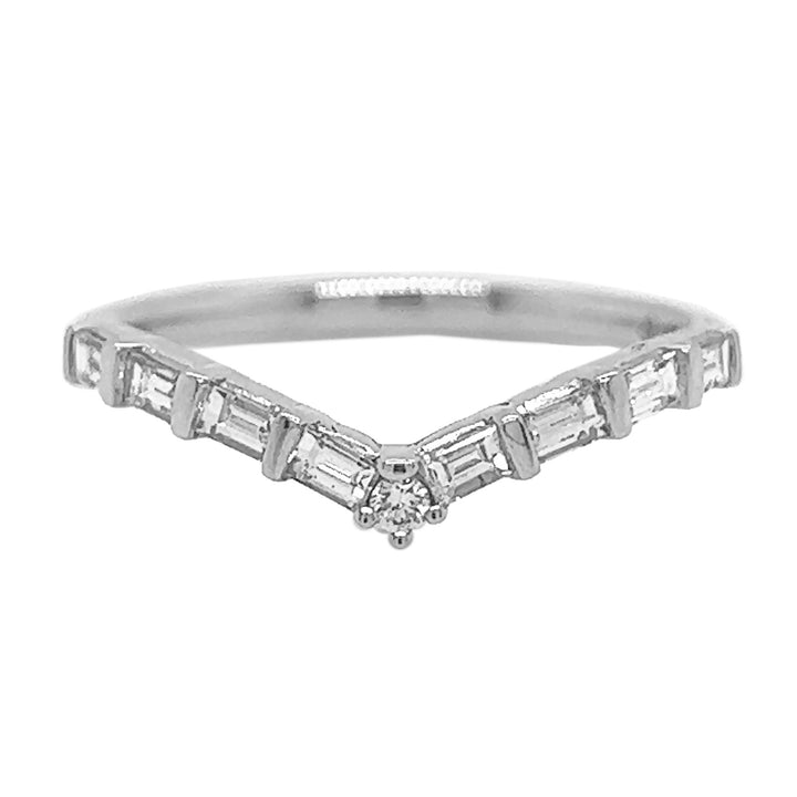 18kt White Gold Diamond Band