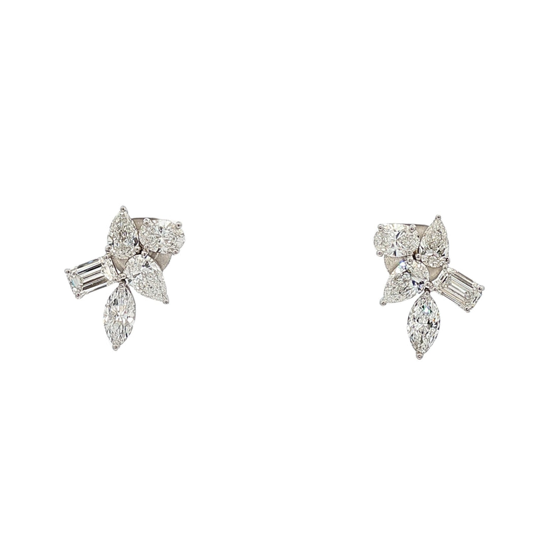 18kt White Gold Lab Diamond Earrings