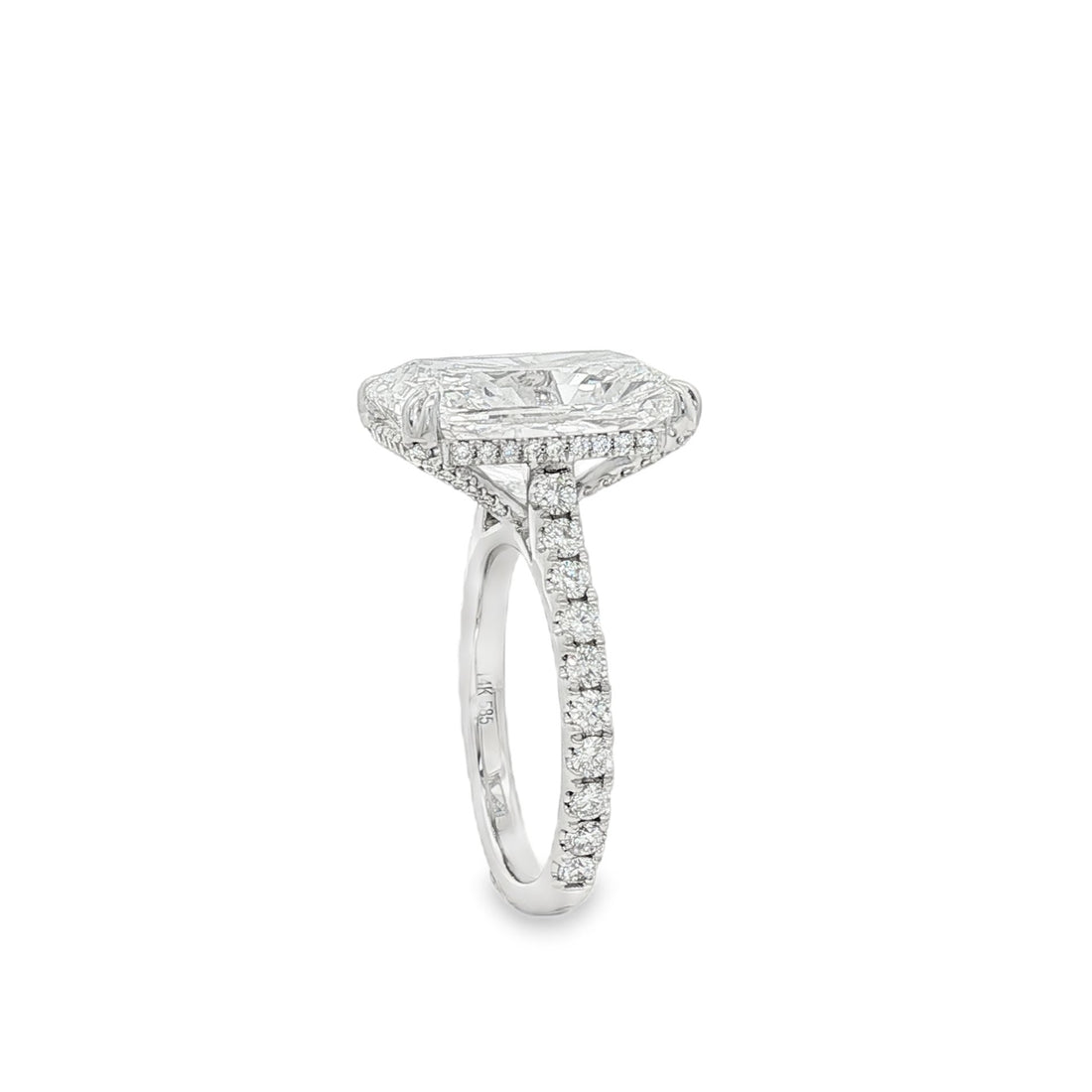 14kt White Gold Lab Diamond Ring