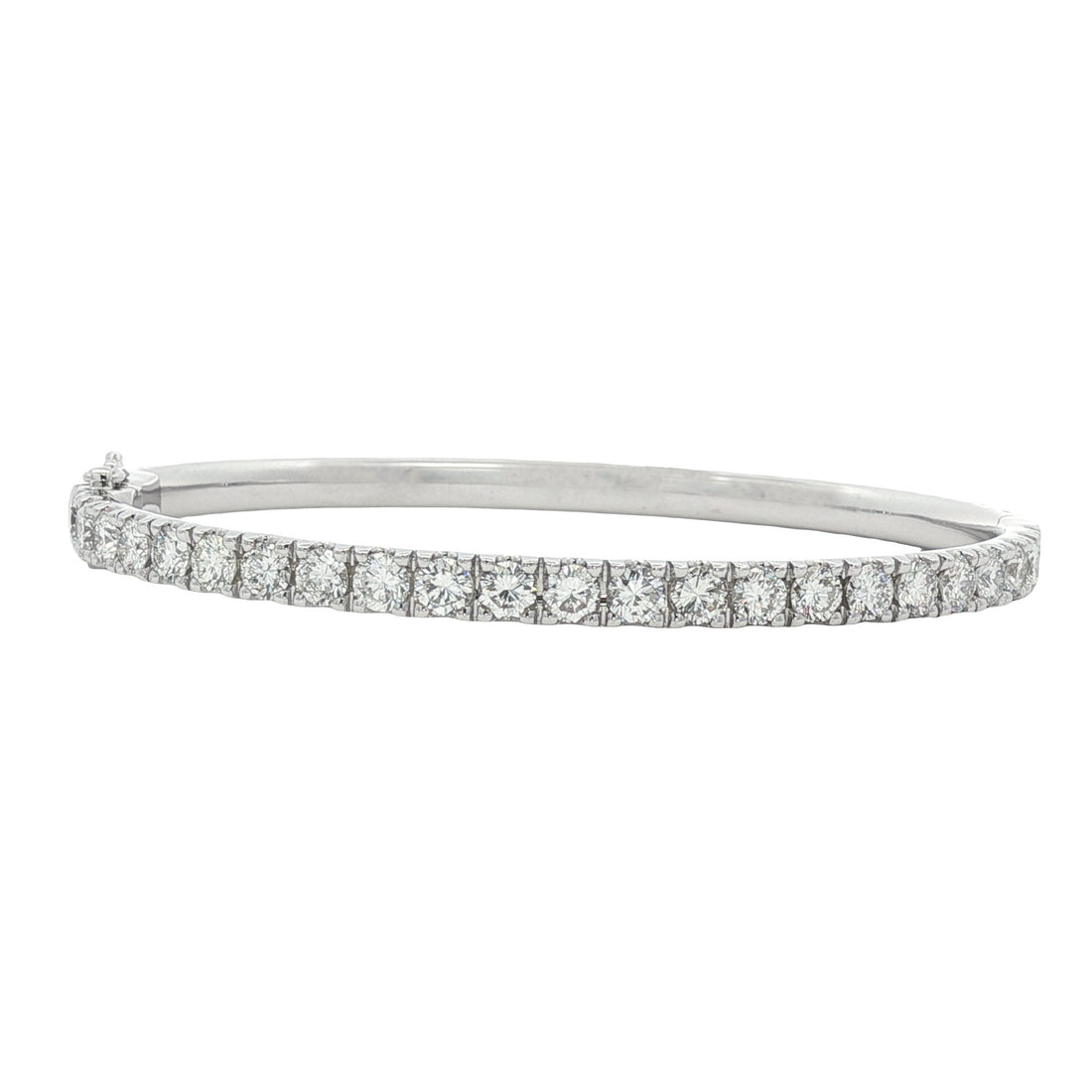 18kt White Gold Diamond Bangle