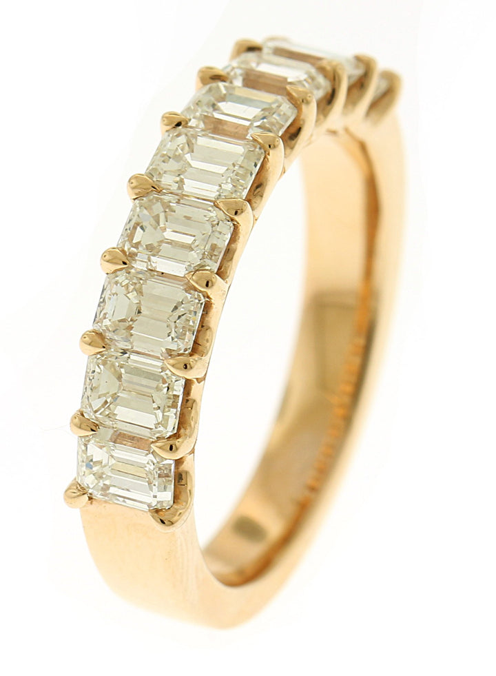 18kt Rose Gold Diamond Band