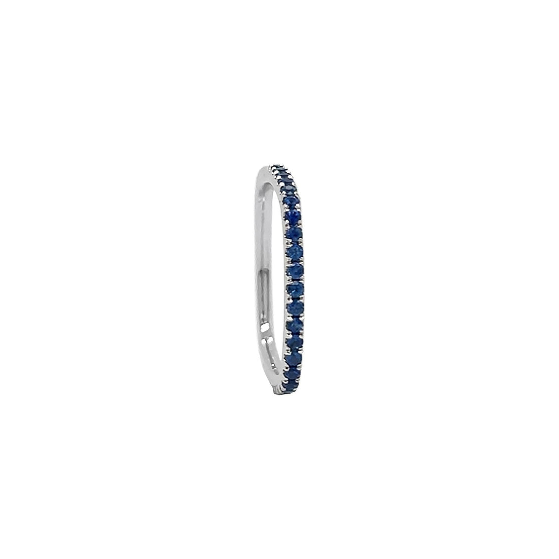 18kt White Gold Blue Sapphire Band