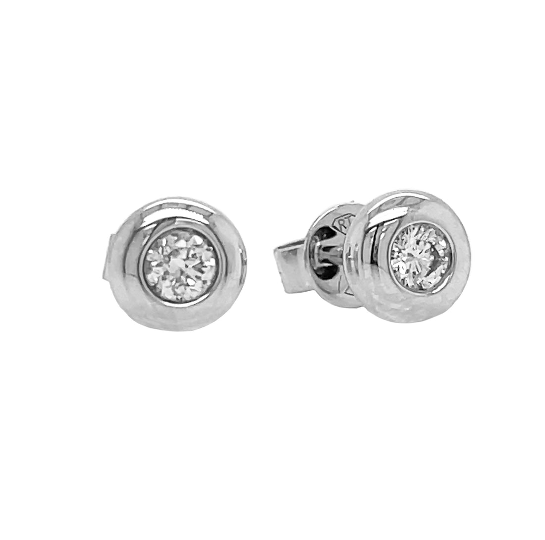 18kt White Gold Diamond Stud Earrings