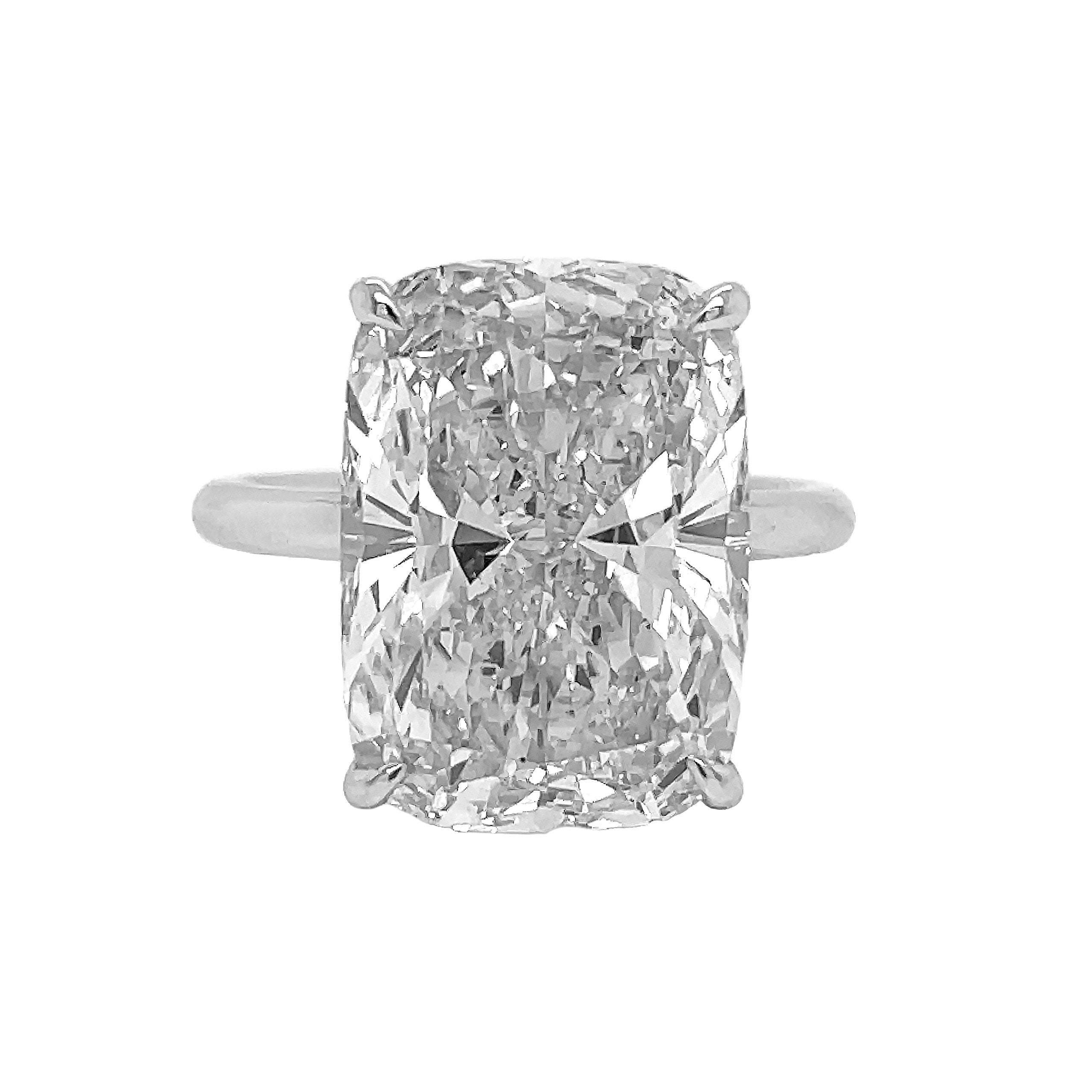 14kt White Gold Lab Diamond Ring
