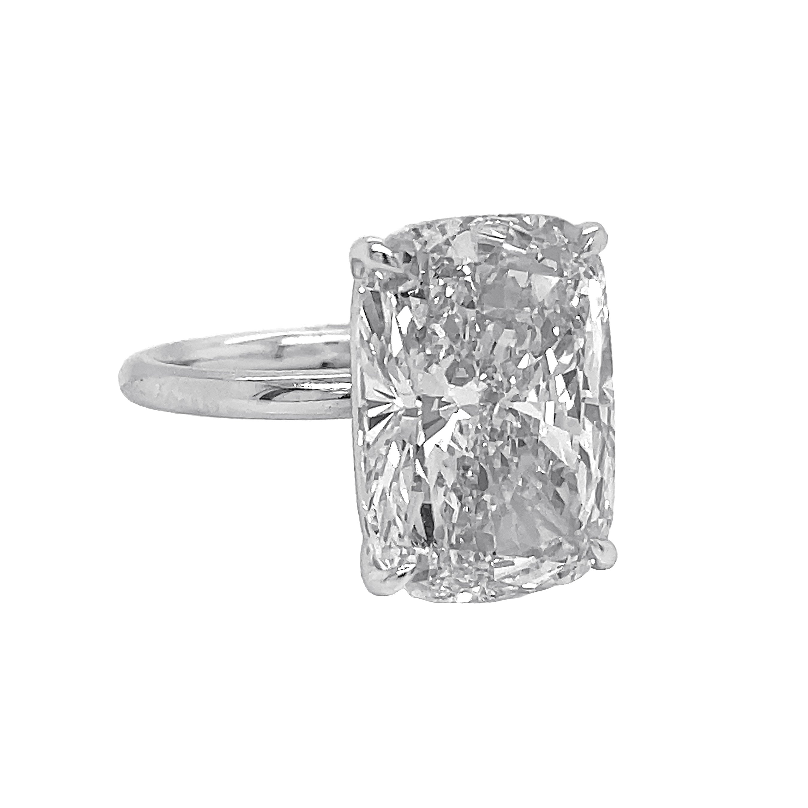 14kt White Gold Lab Diamond Ring