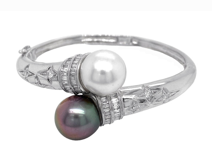 18kt White Gold Diamond and Pearl Bangle