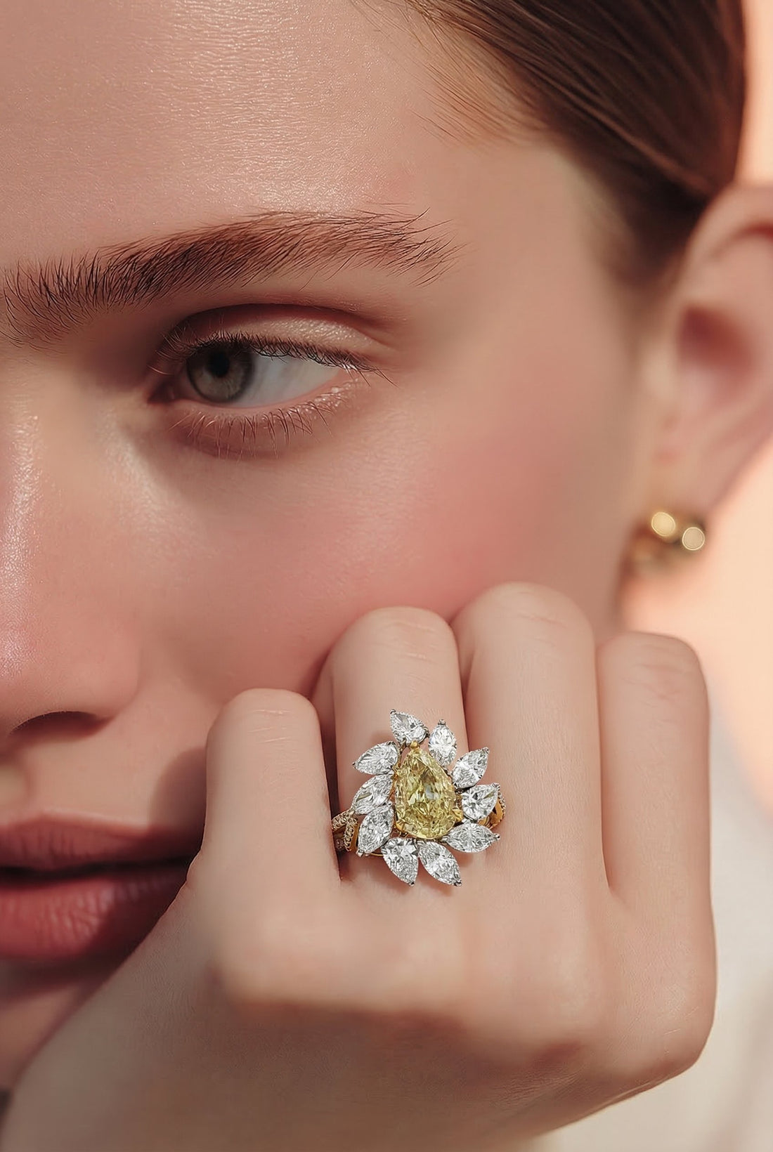 14kt White Gold Lab Diamond And Yellow Diamond Ring