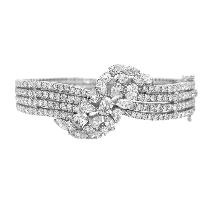 18kt White Gold Diamond Bangle