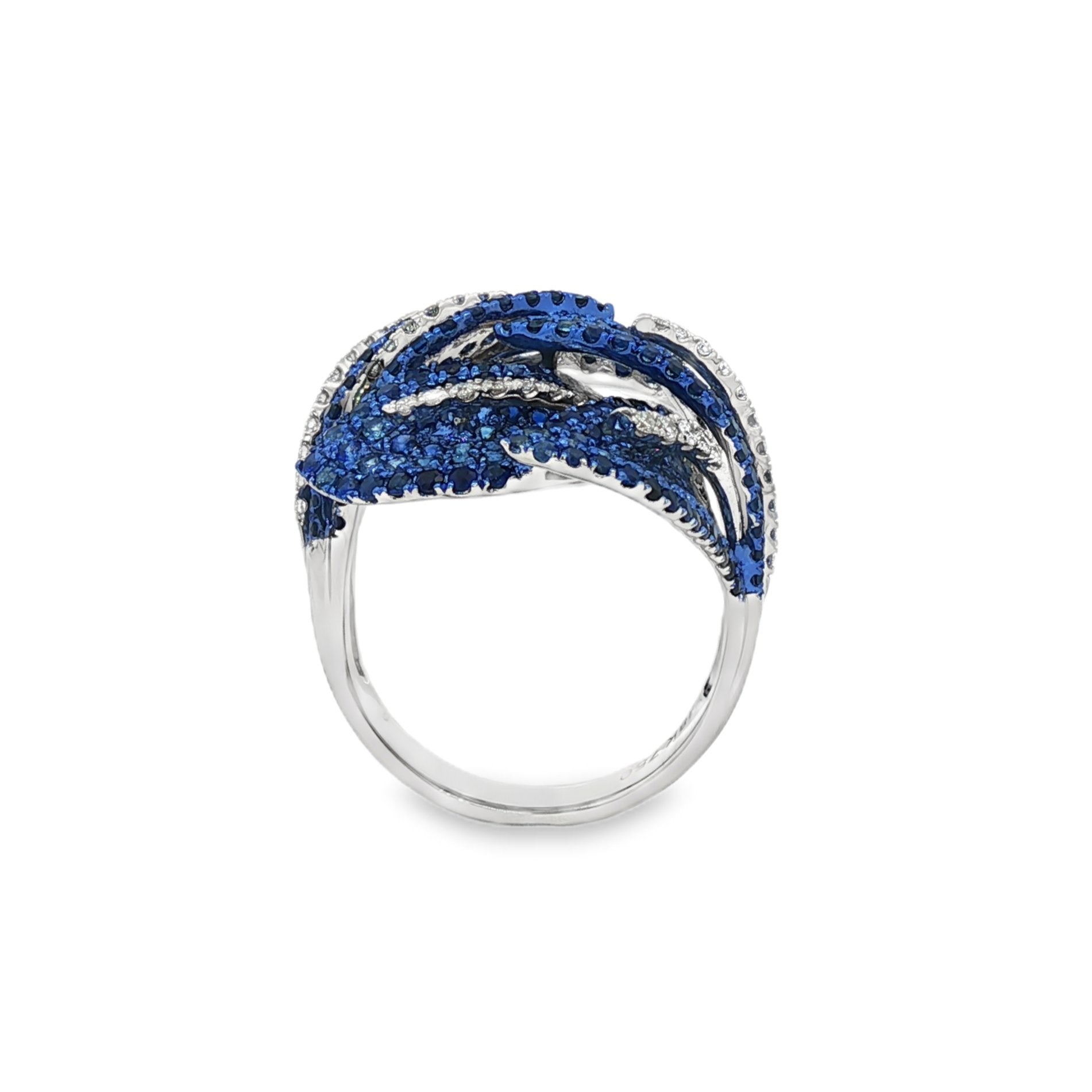 18kt White Gold Diamond And Blue Sapphire Ring