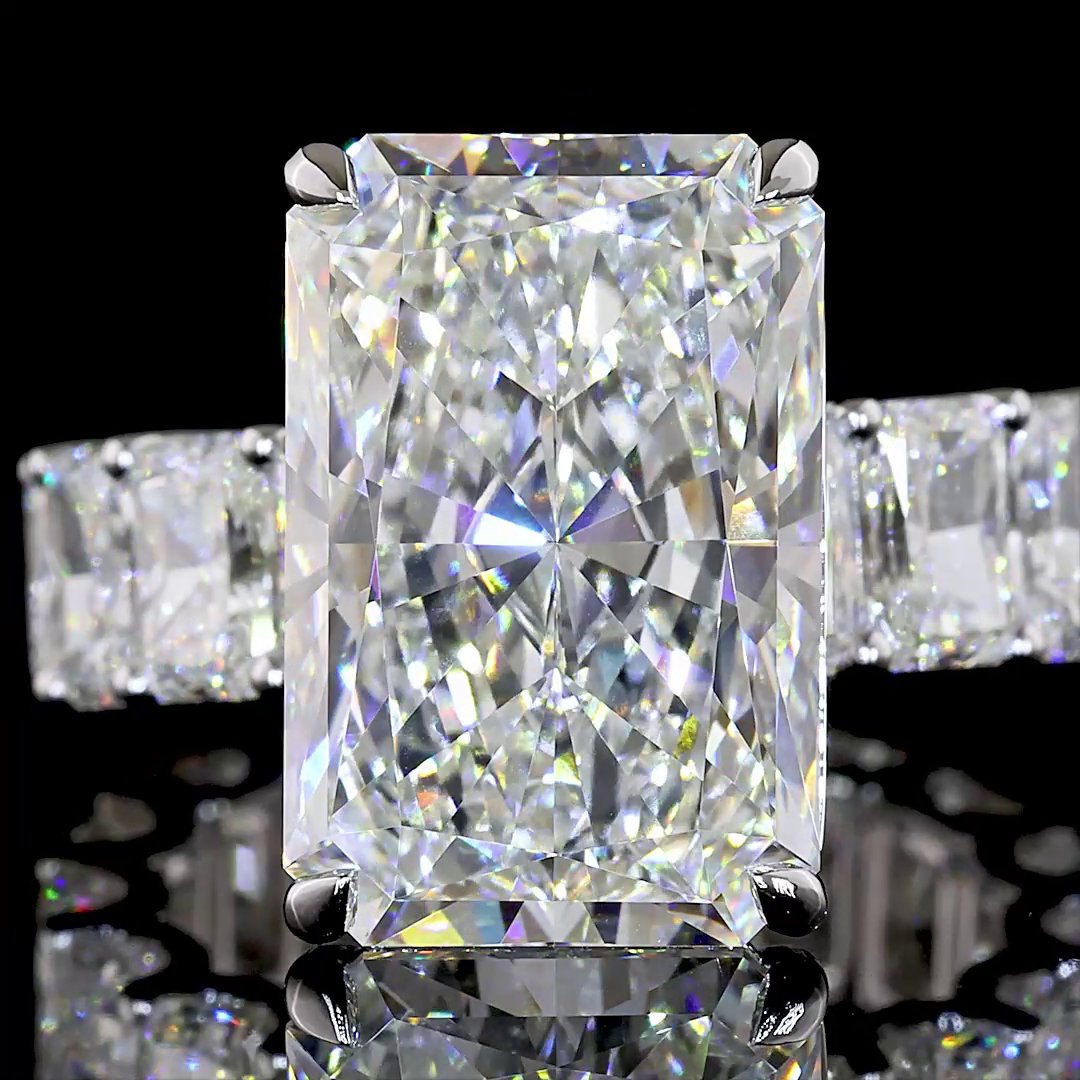 14kt White Gold Lab Diamond Ring