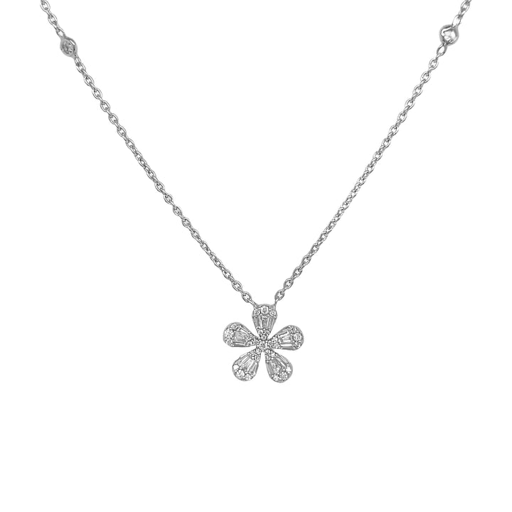 18Kt White Gold Diamond Pendant