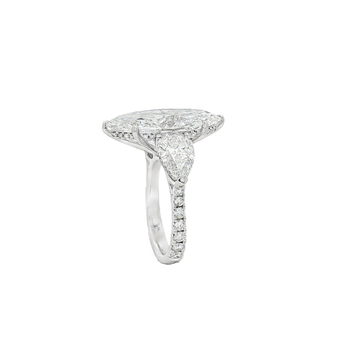 14kt White Gold Lab Diamond Ring