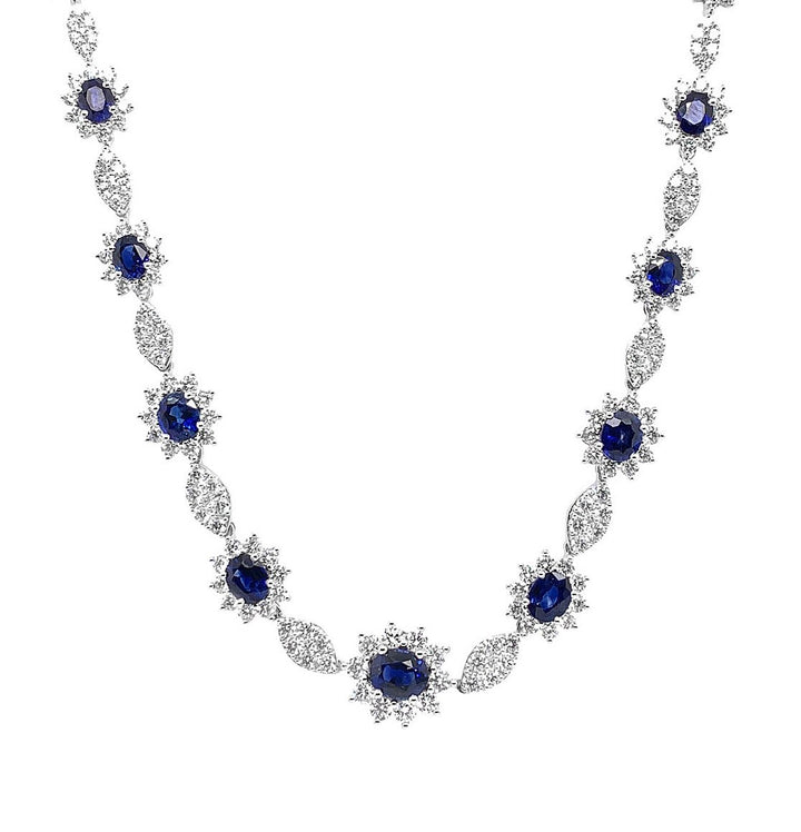 18kt White Gold Diamond Necklace