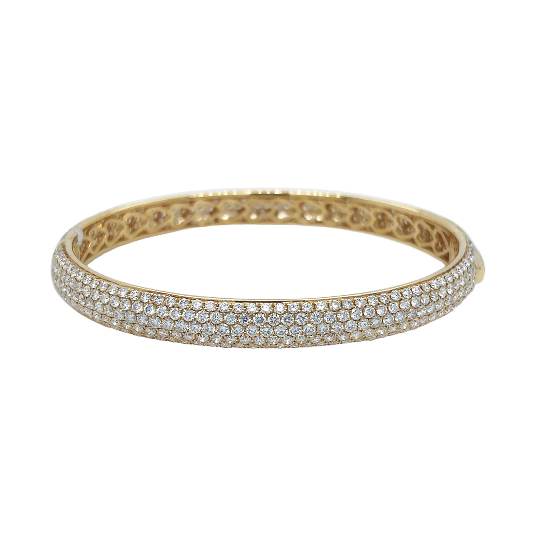 18kt Yellow Gold Diamond Bangle