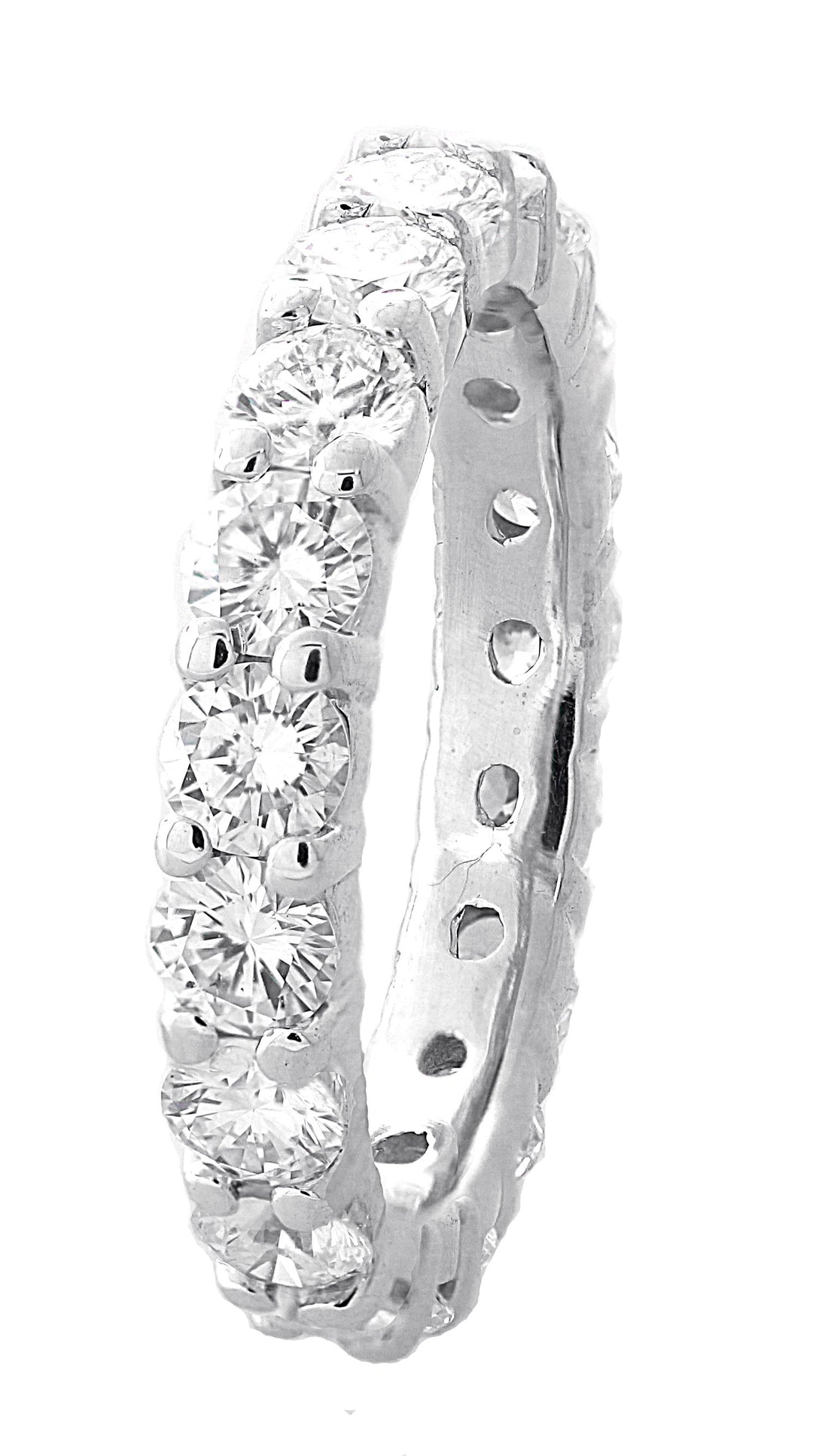 18kt White Gold Diamond Eternity Band